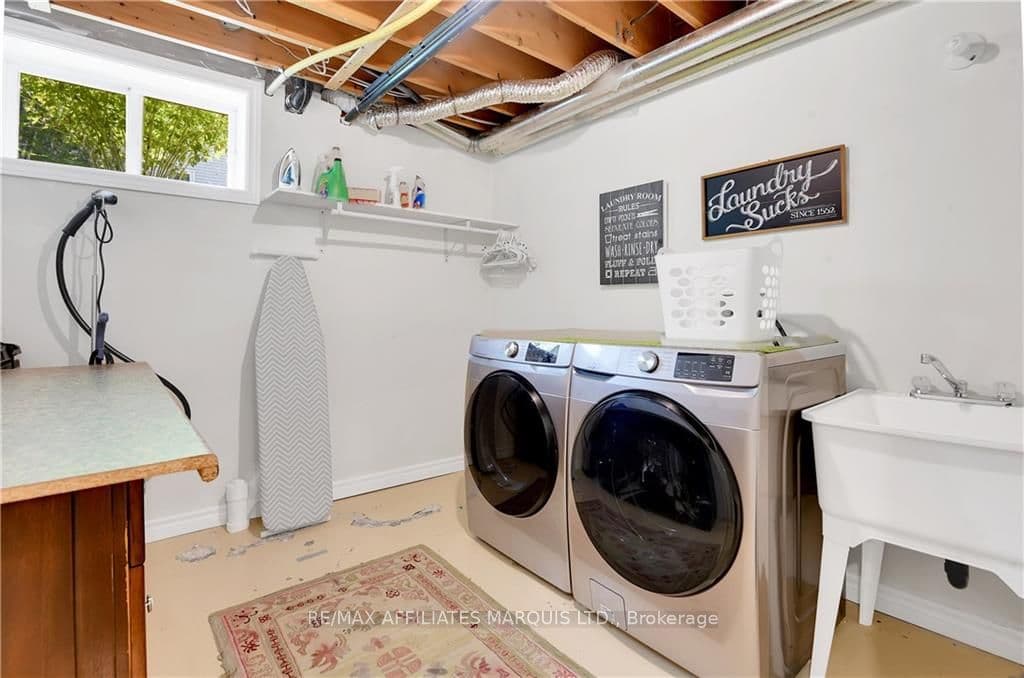 6217 SAM MACLEOD Road photo 23
