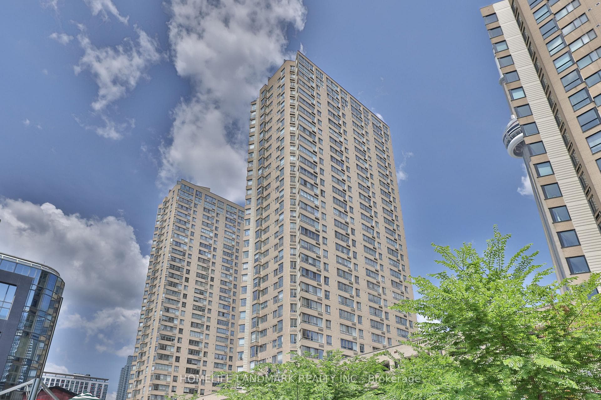 260 Queens Quay Unit 3005 photo 36