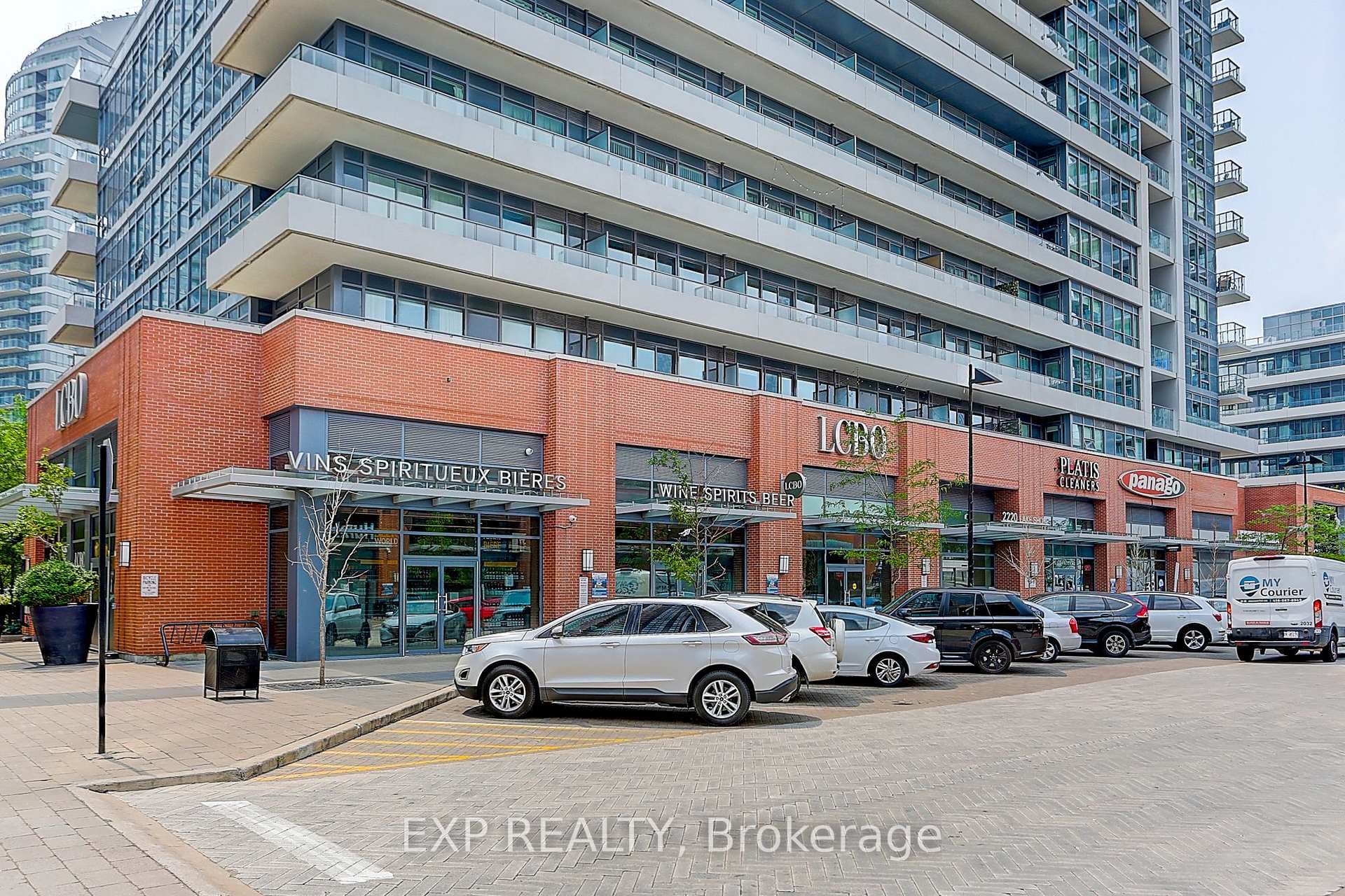 2200 Lakshore Boulevard Unit 613 photo 45