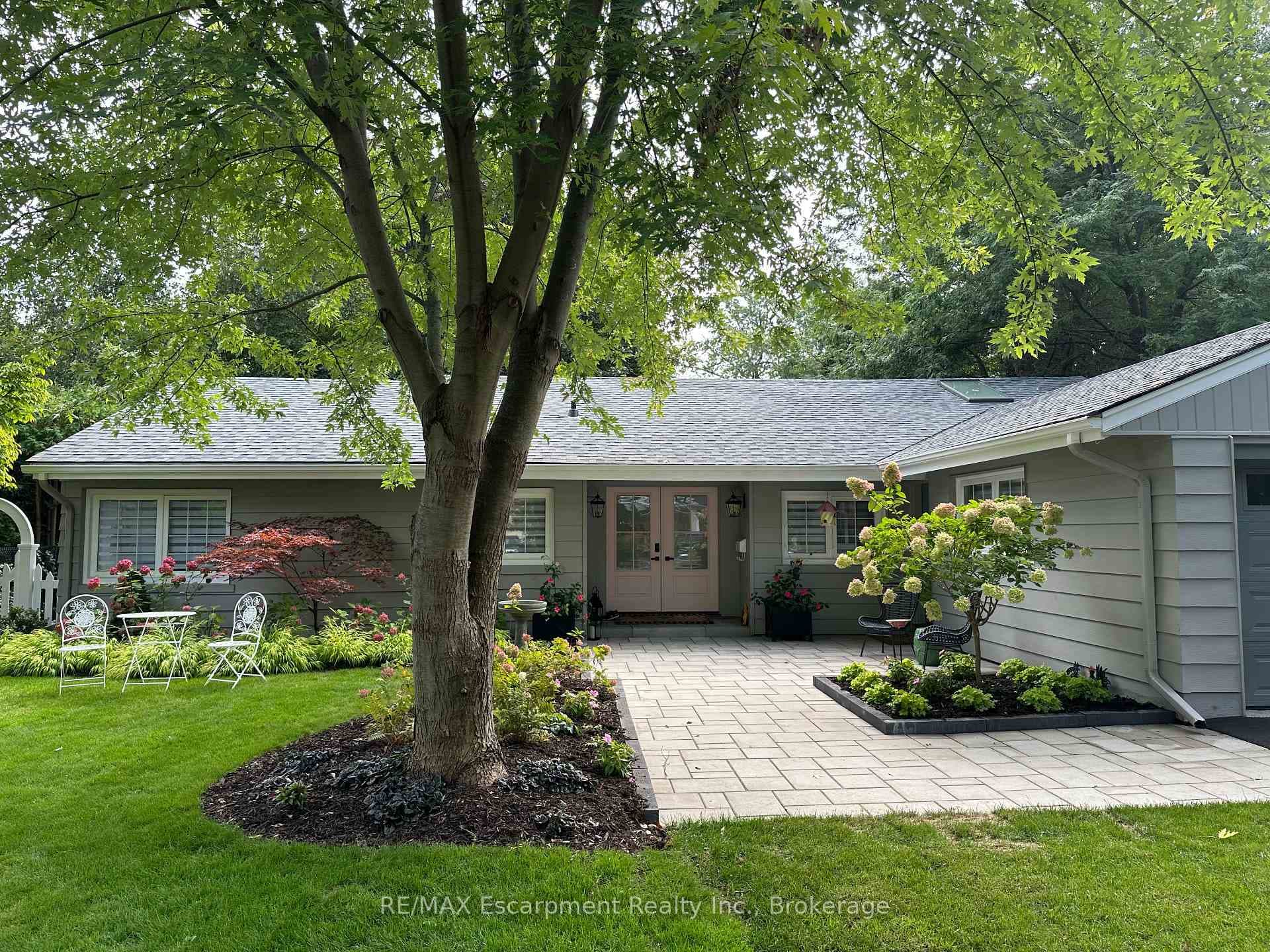3136 Princess Boulevard photo 2