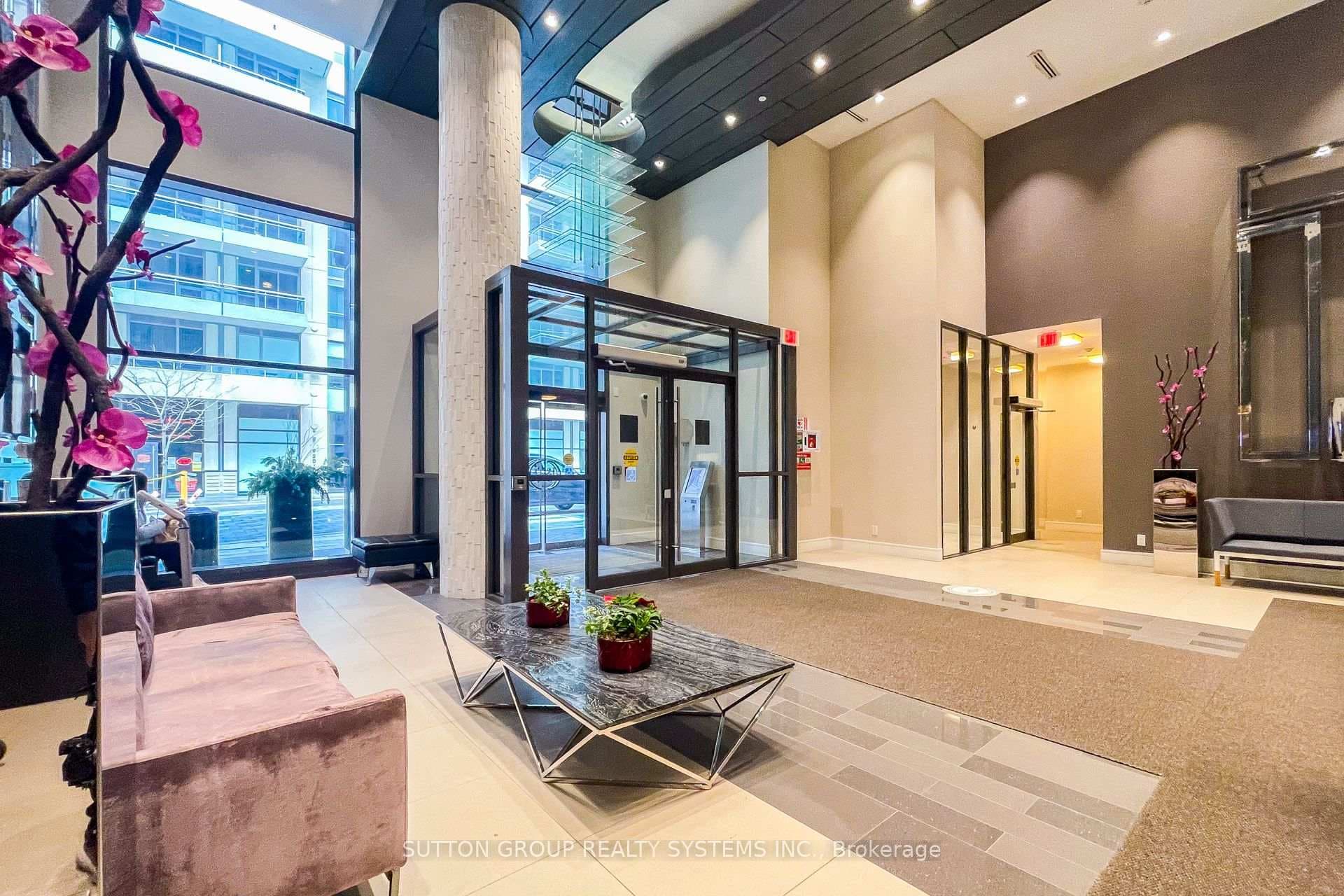 9191 Yonge Street Unit Sw-105 photo 7