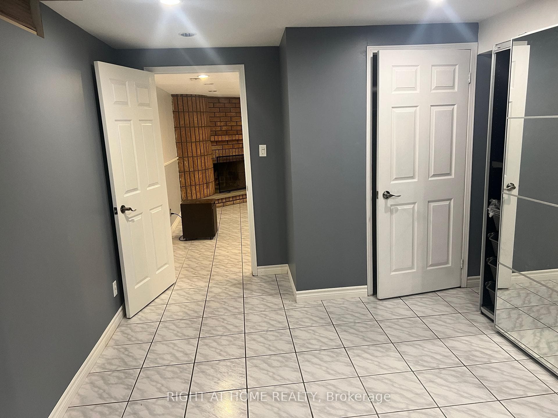 272 Nahani Way Unit Basement photo 12