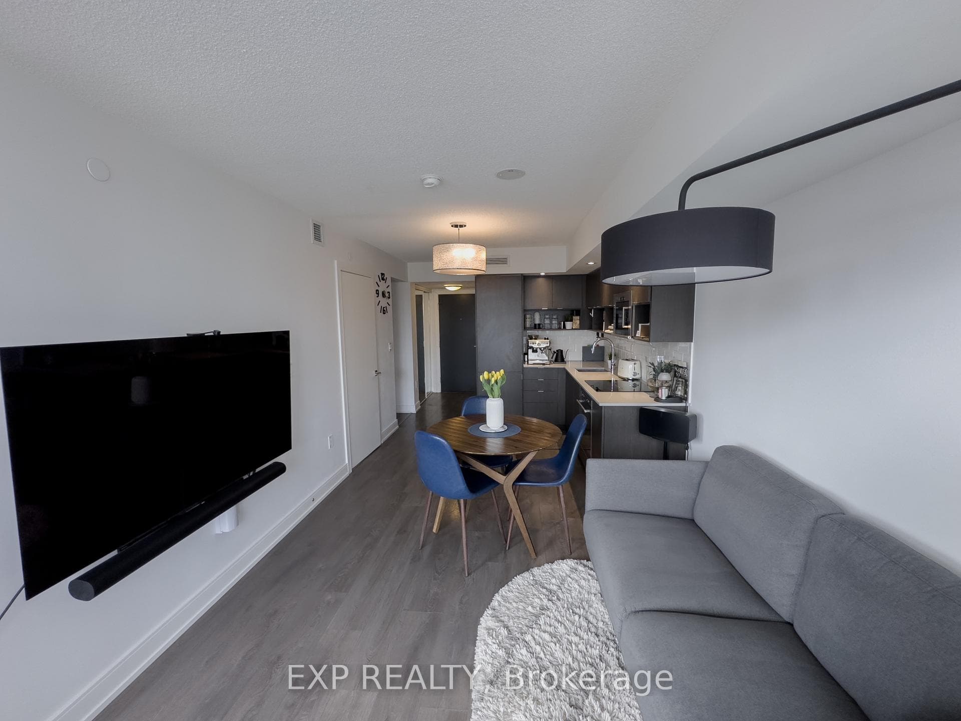89 Mcgill Street Unit 1009 photo 4