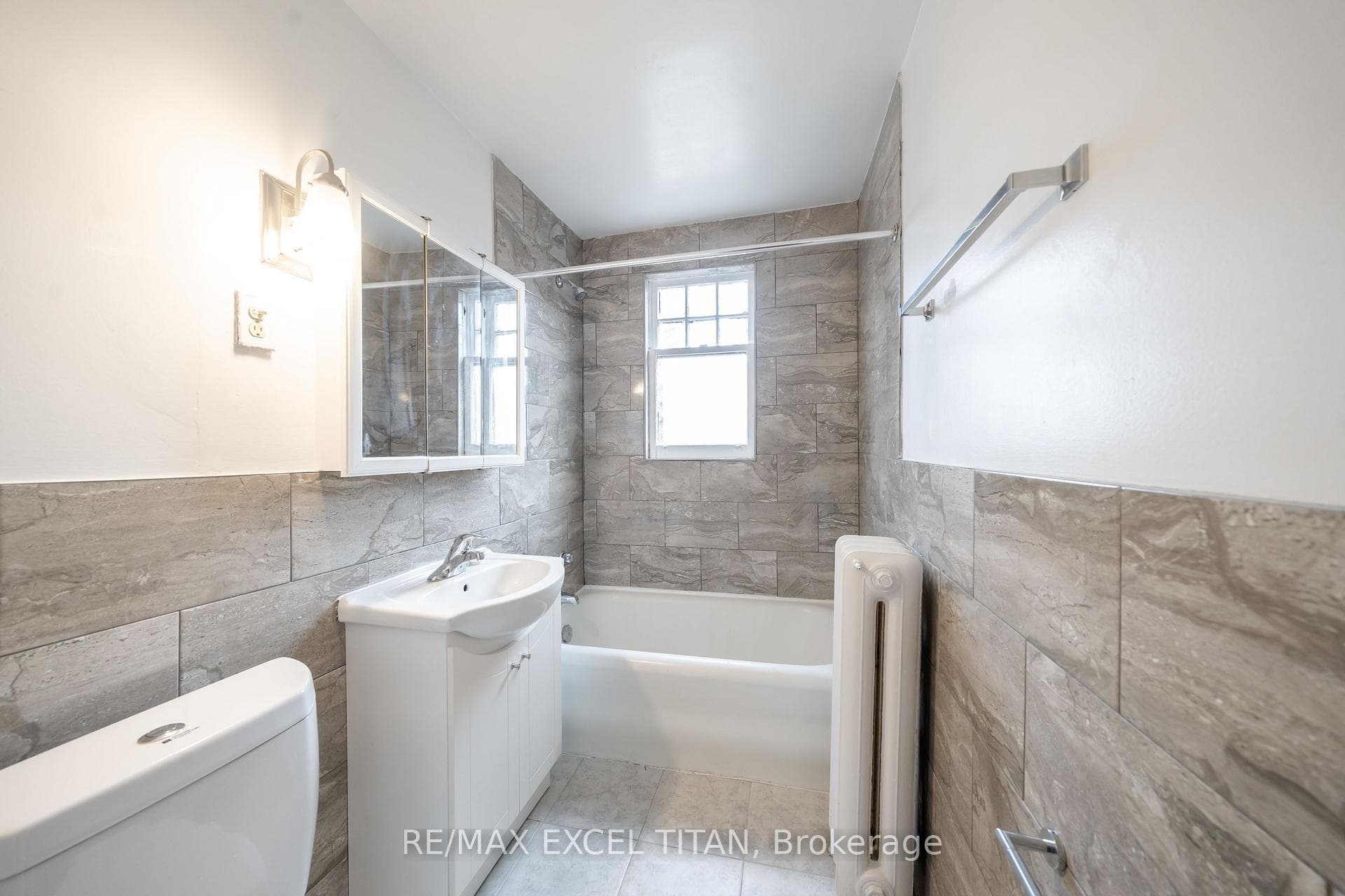 10 Kingston Road Unit 81 photo 8