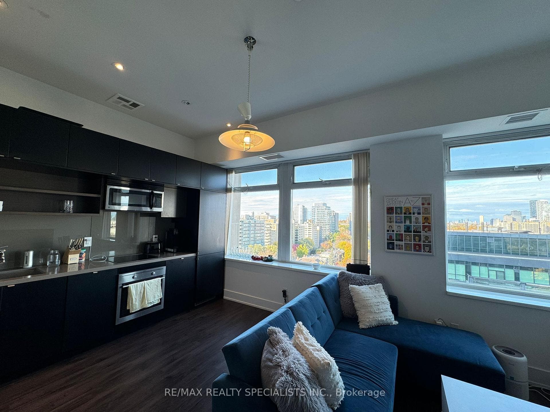 111 St. Clair Avenue Unit 1101 photo 5