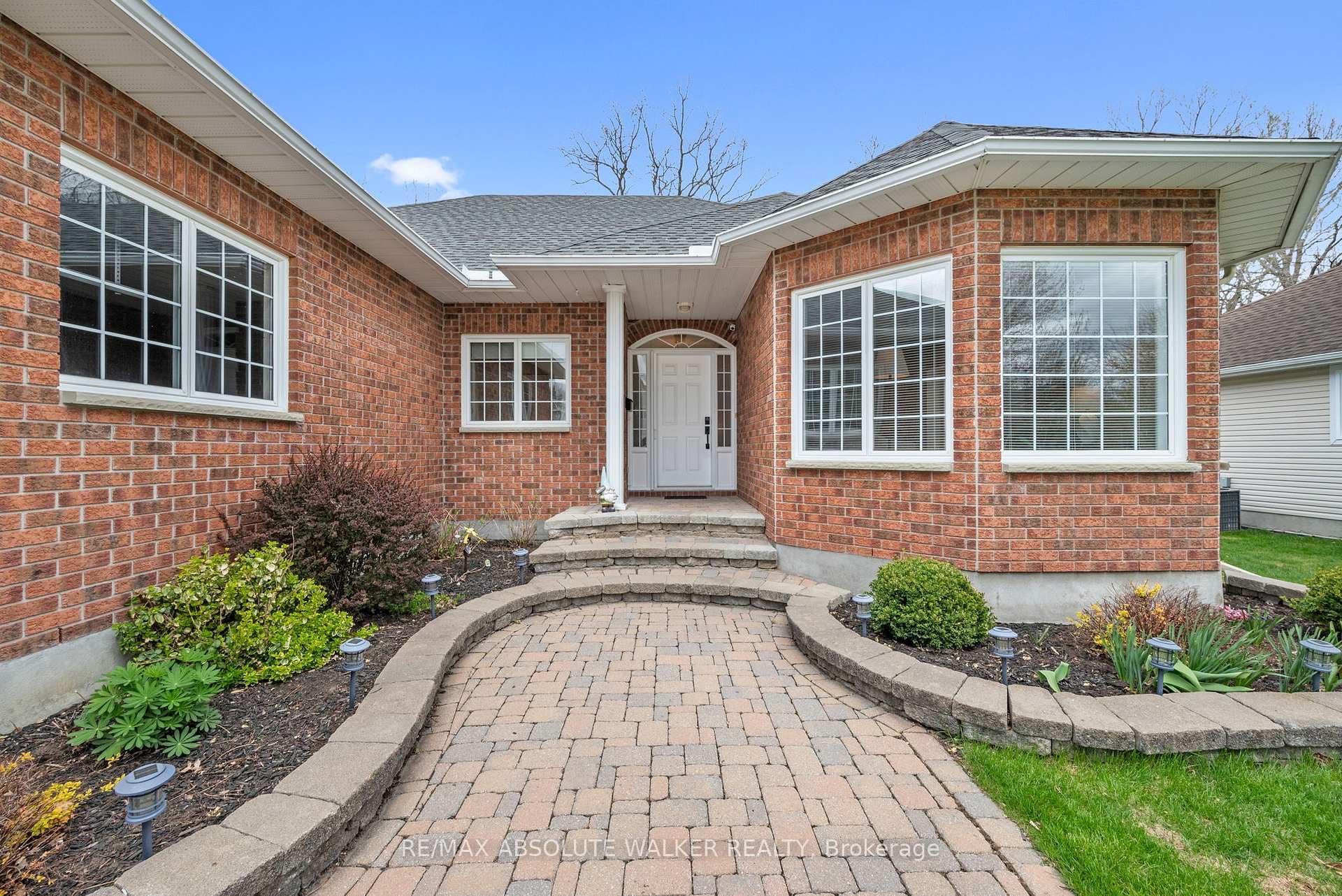 20 Mary Hill Crescent photo 2