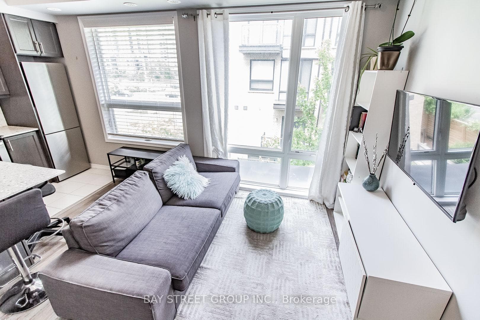 32 Fieldway Road Unit 99 photo 4