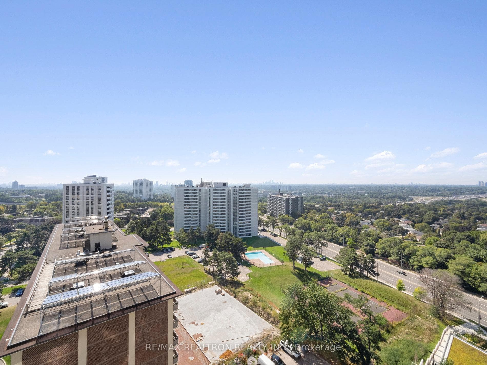 32 Forest Manor Road Unit 1409 photo 40