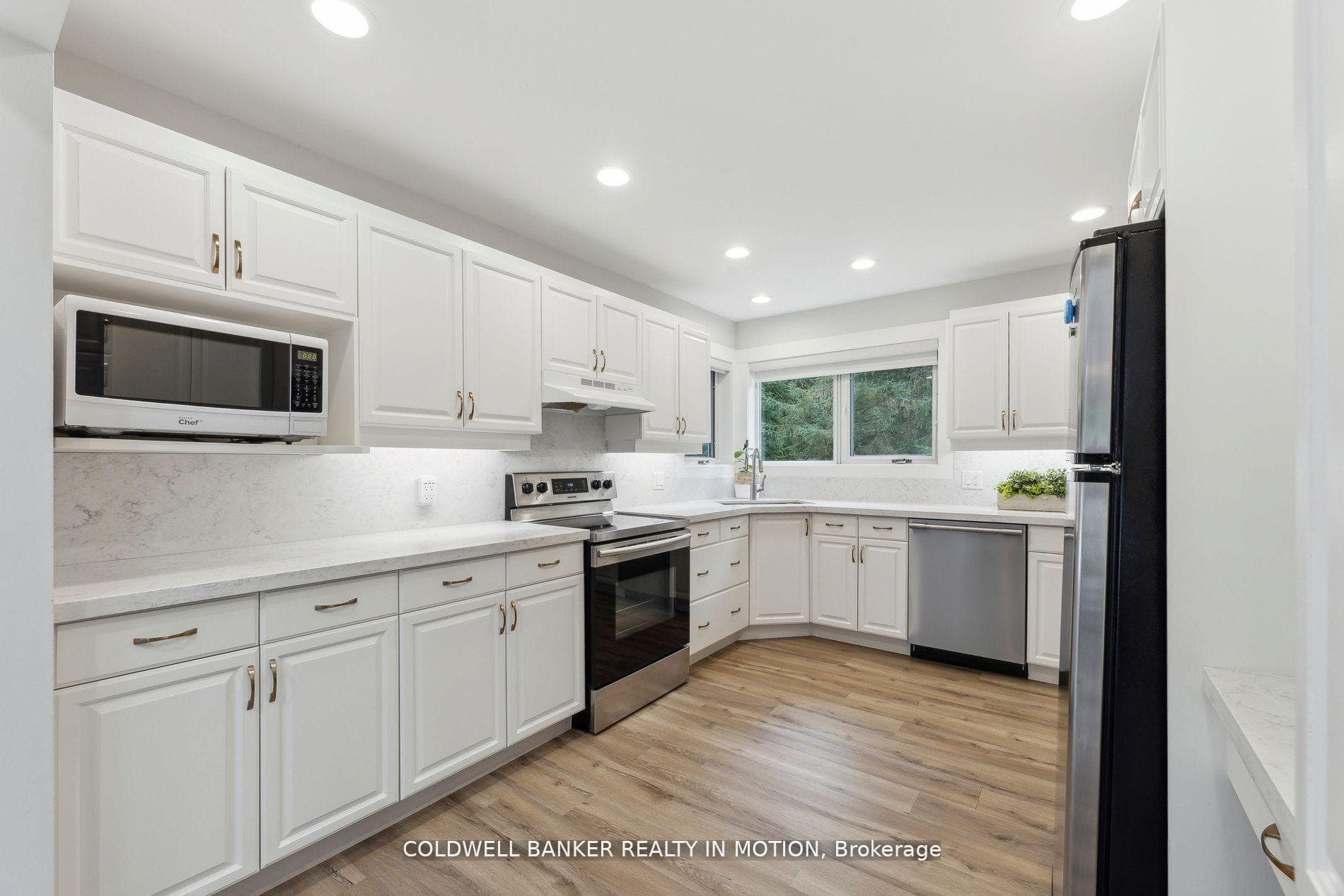 504 Birch Point Road photo 26