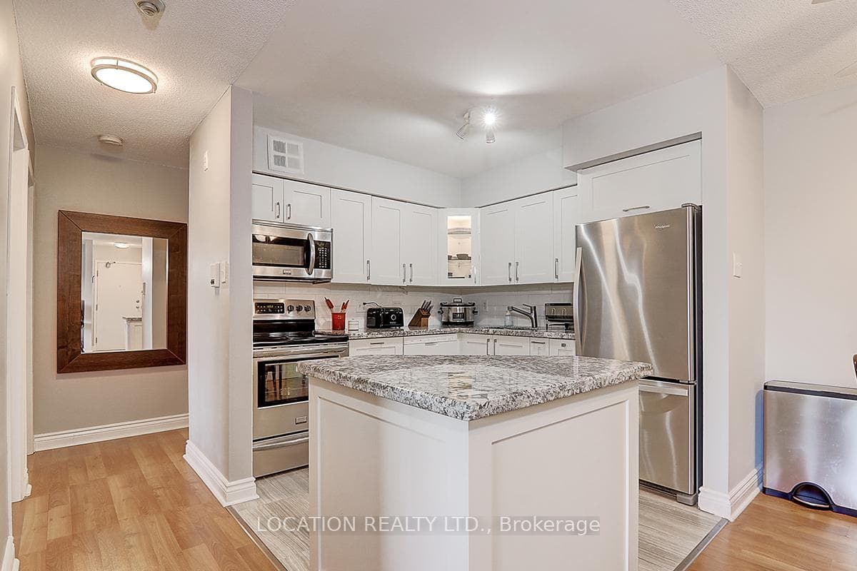 1508 Pilgrims Way Unit 831 photo 7