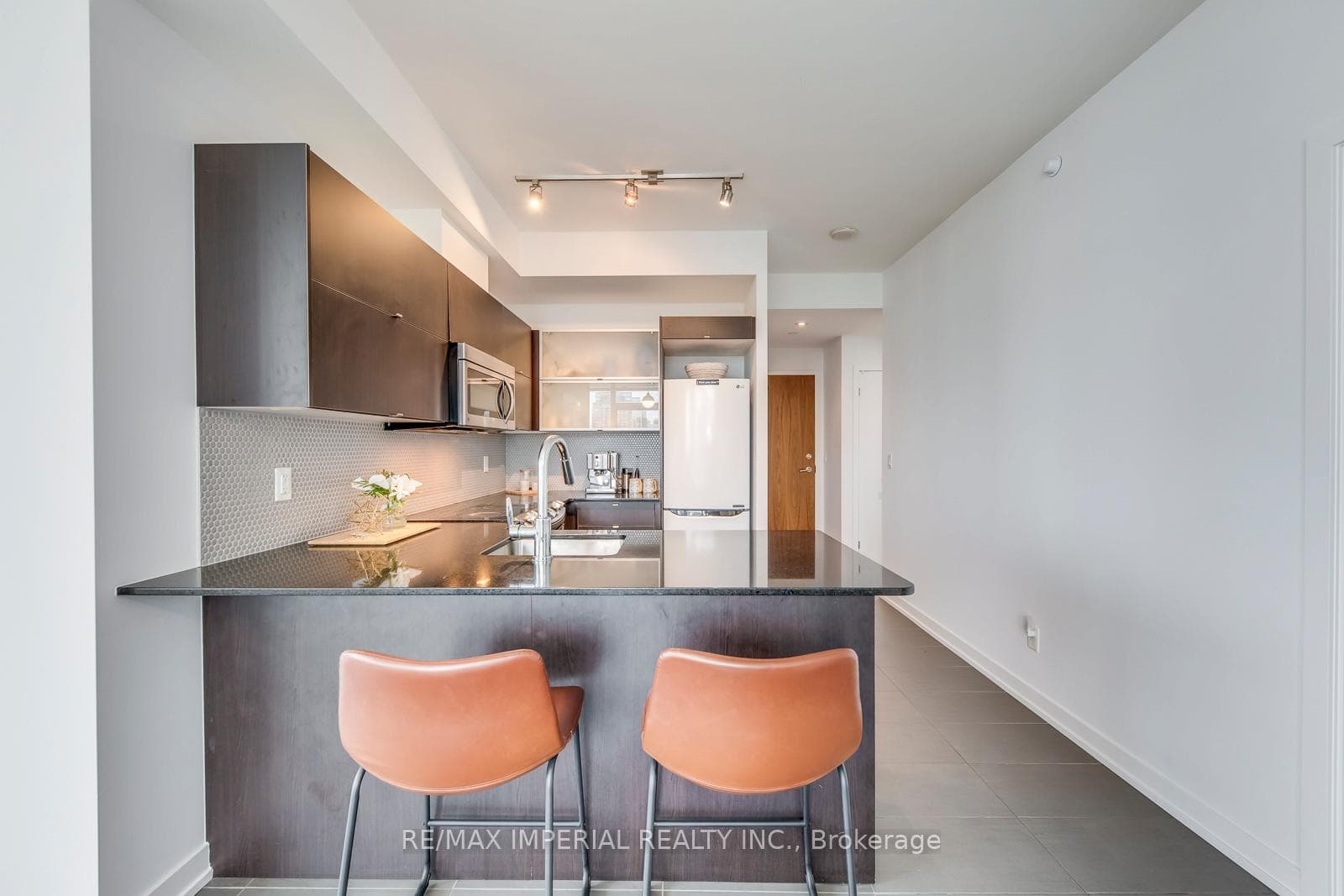 170 Fort York Boulevard Unit 2409 photo 12