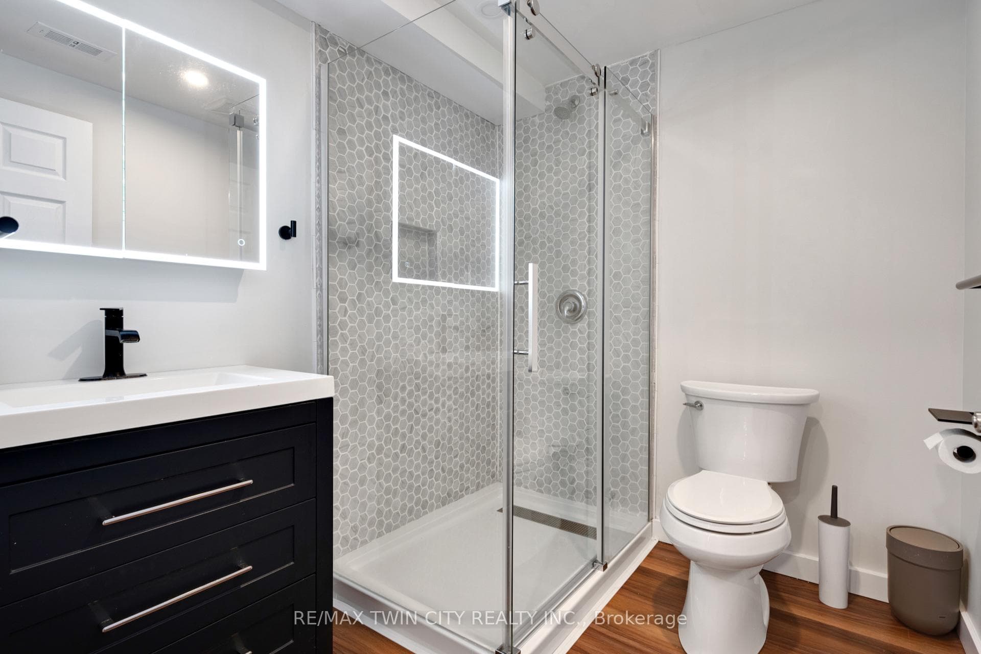 514 Birchleaf Walk photo 37