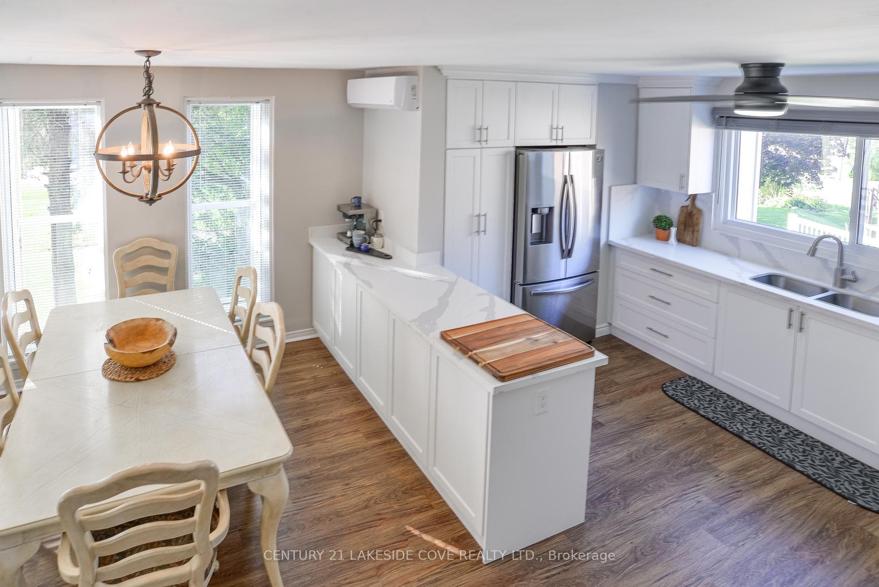 Family Size Kitchen