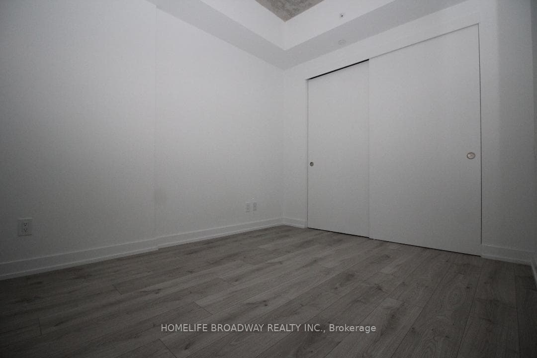 161 Roehampton Avenue Unit 627 photo 7