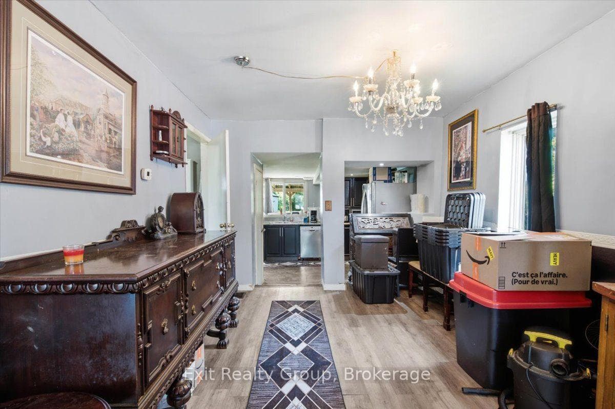 90 Palace Road photo 7