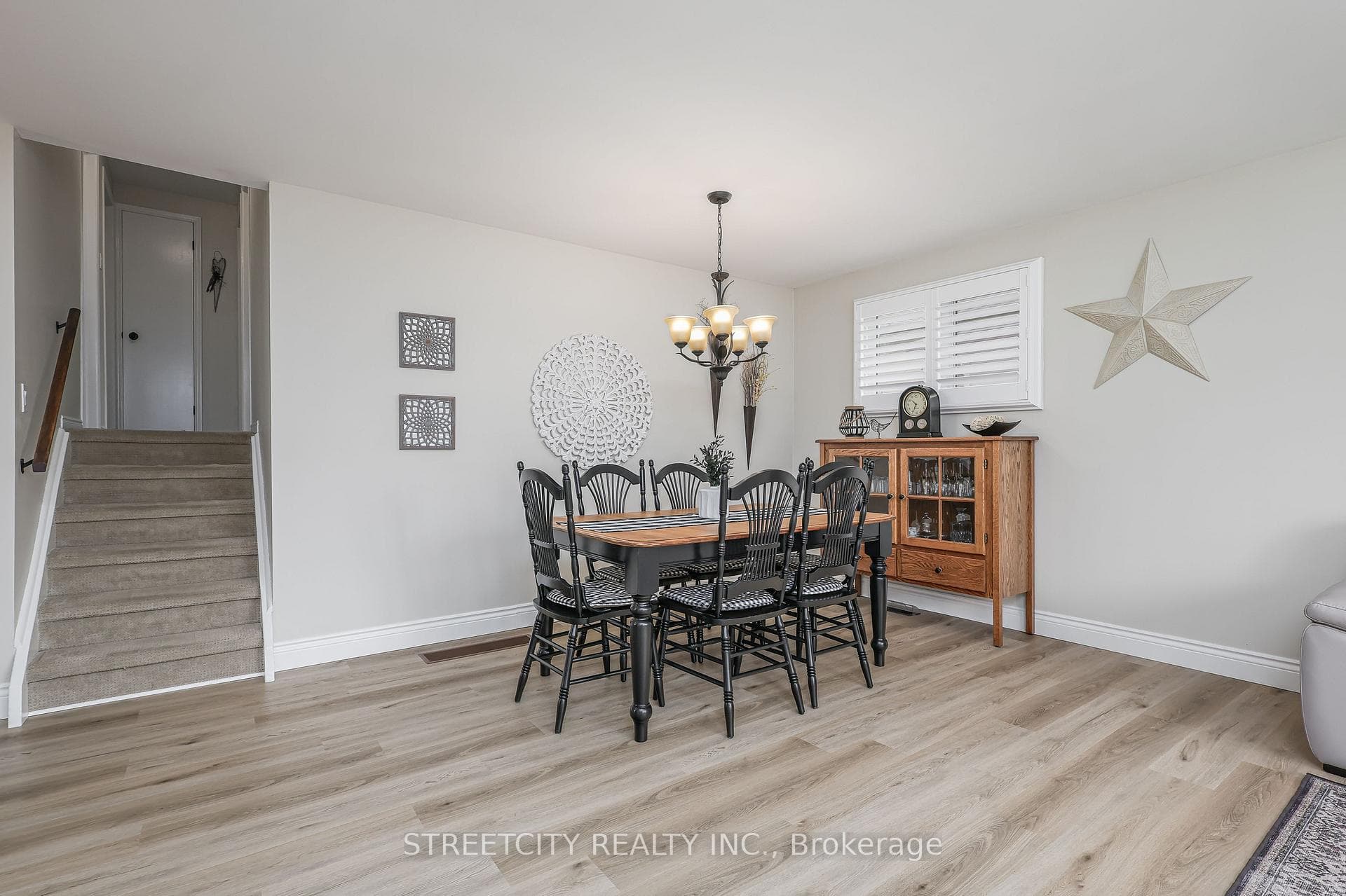 53 David Drive photo 10