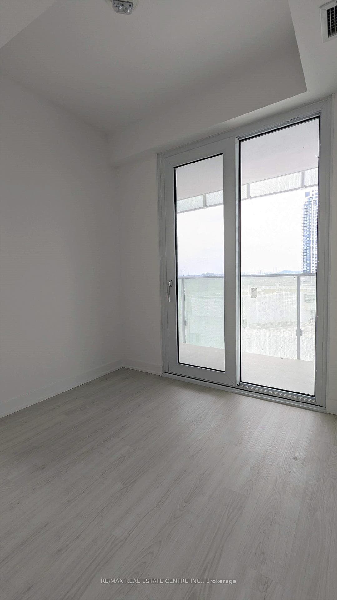 3883 Quartz Road Unit 811 photo 7