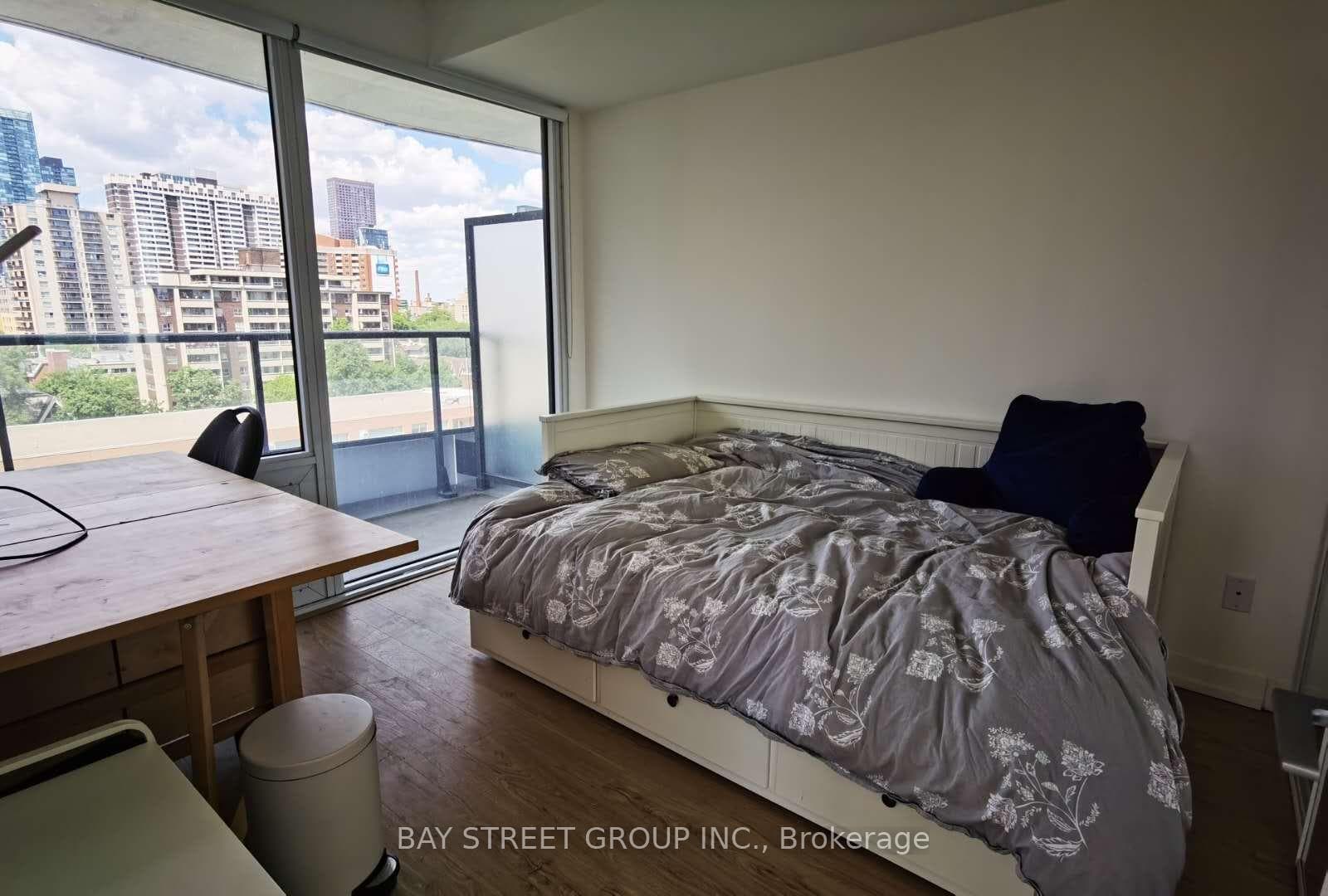 85 Wood Street Unit 1006 photo 5