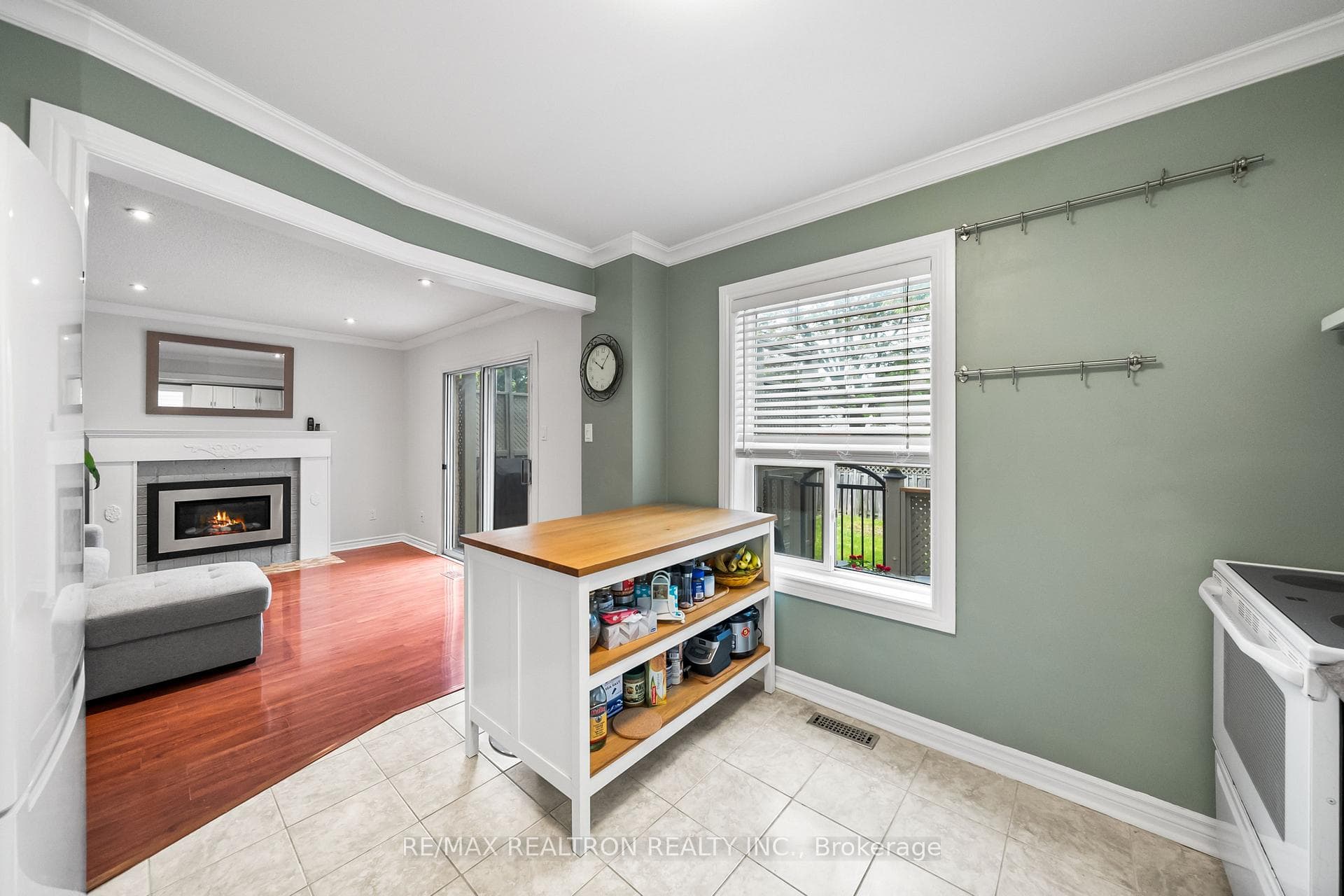 48 Hemingford Place photo 14