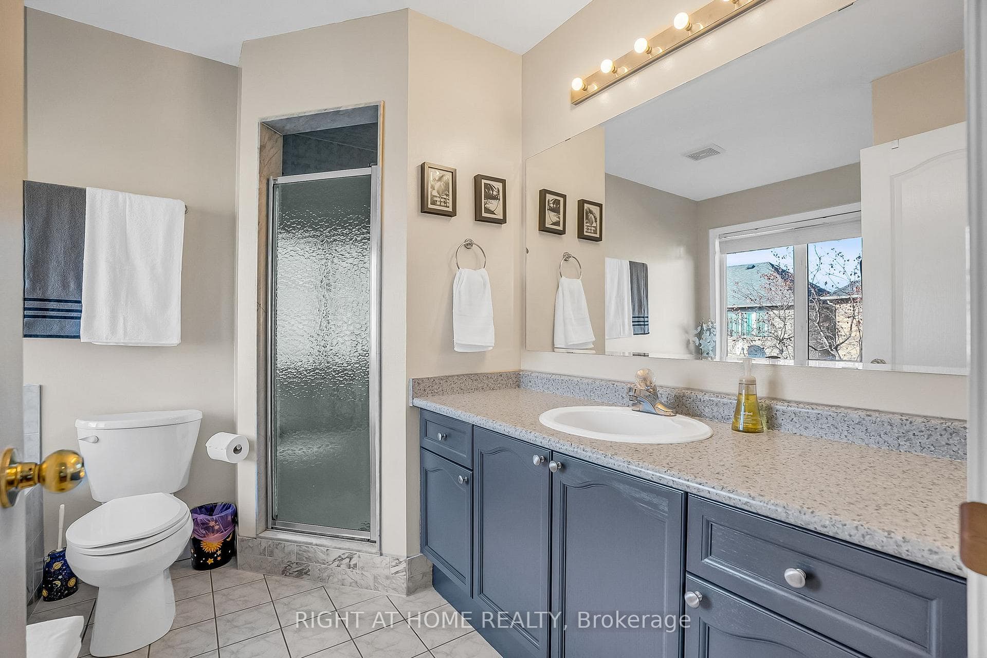 421 John Deisman Boulevard photo 36