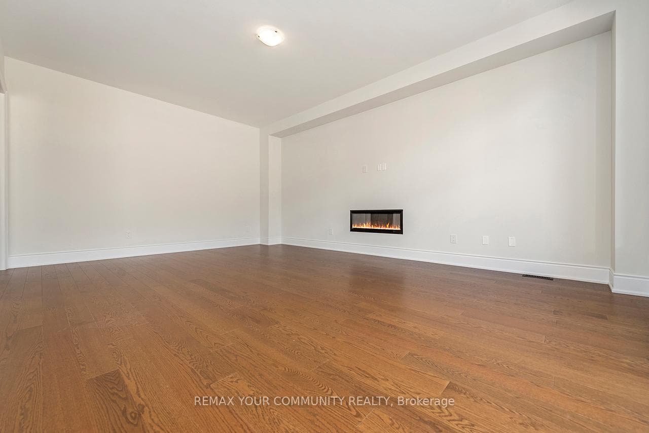 109 James Walker Avenue photo 32