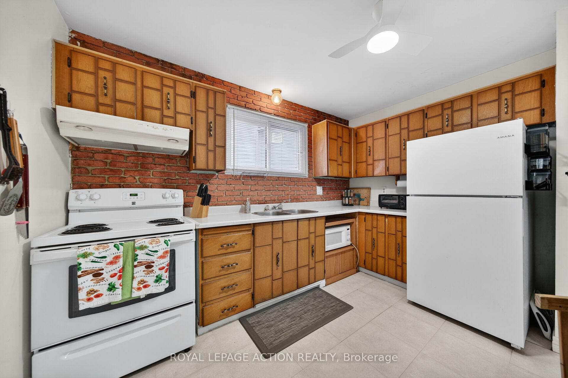 34 Enfield Crescent photo 11