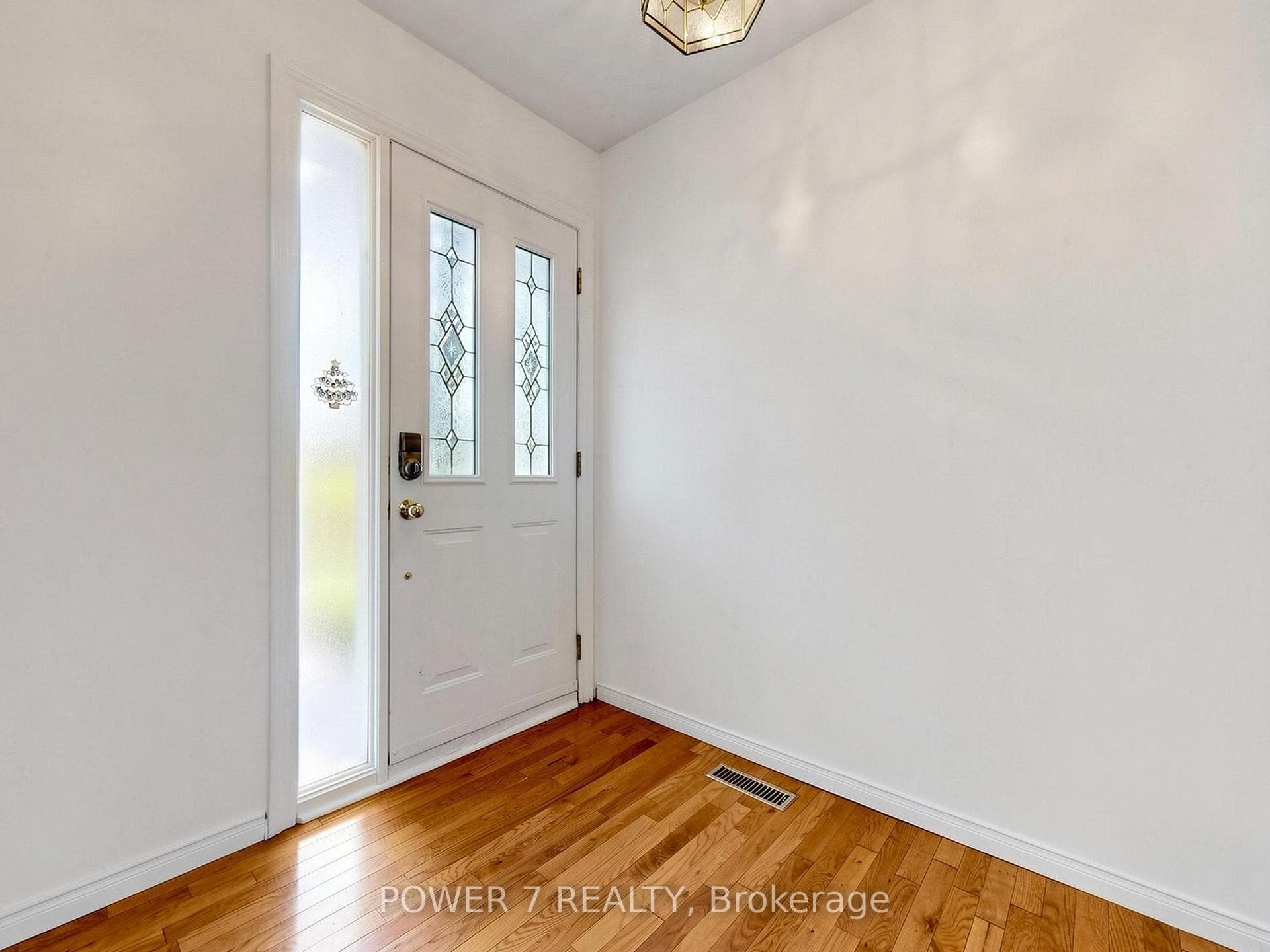 379 Hollyberry Trail photo 23