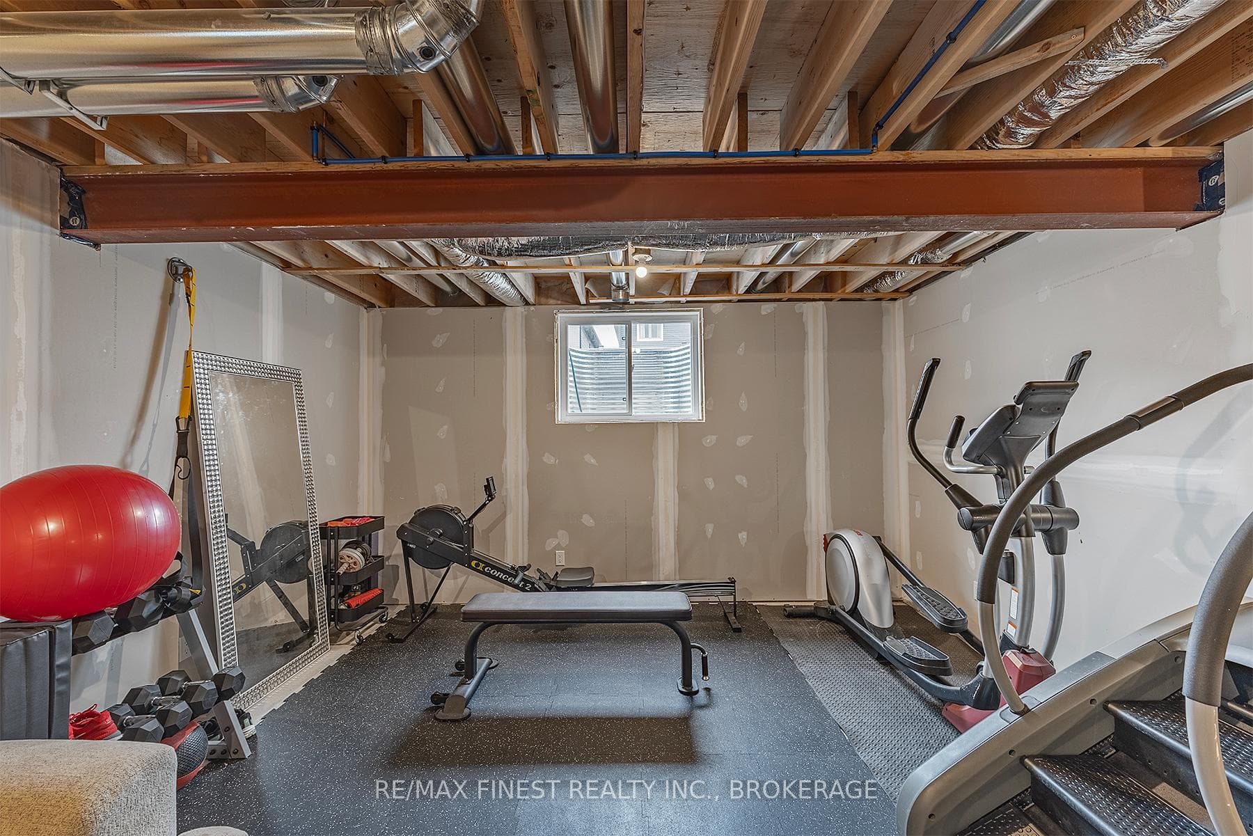 88 Potter Drive photo 29