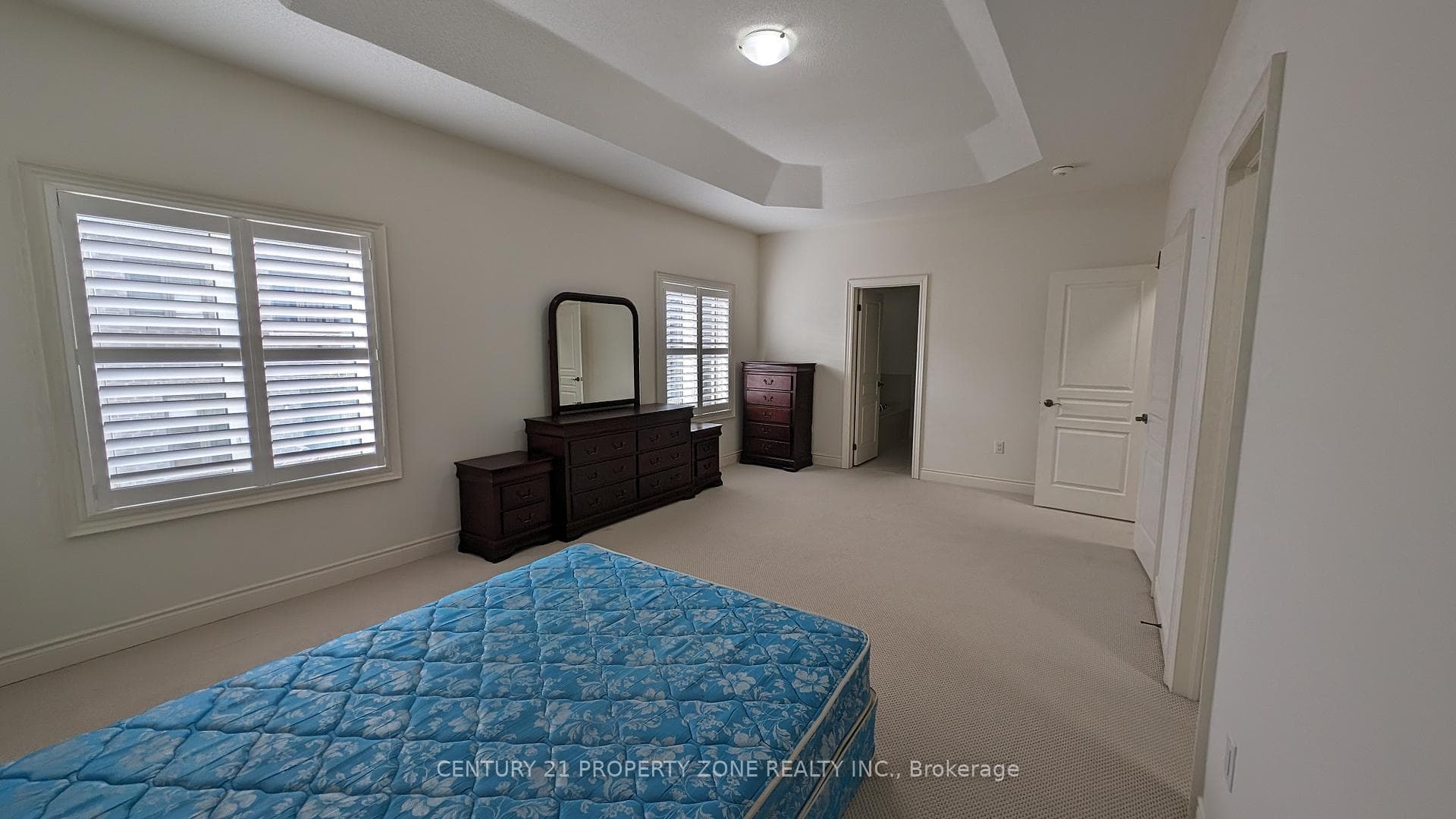 10 Goderich Drive Unit Upper photo 16