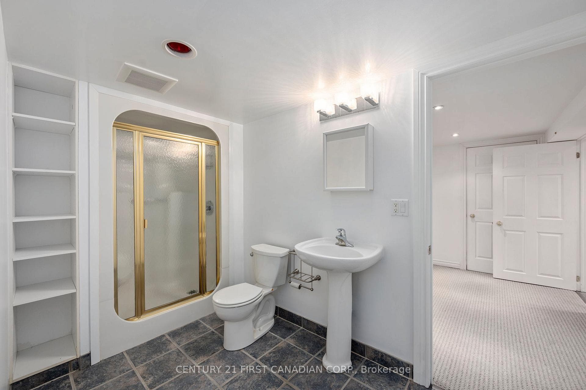 2578 Jenedere Court photo 29