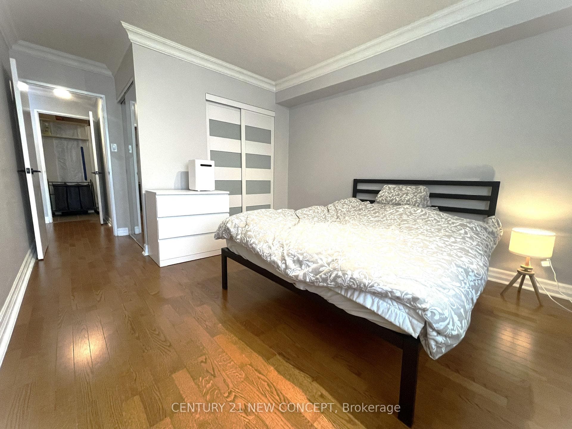 7811 Yonge Street Unit 207 photo 18