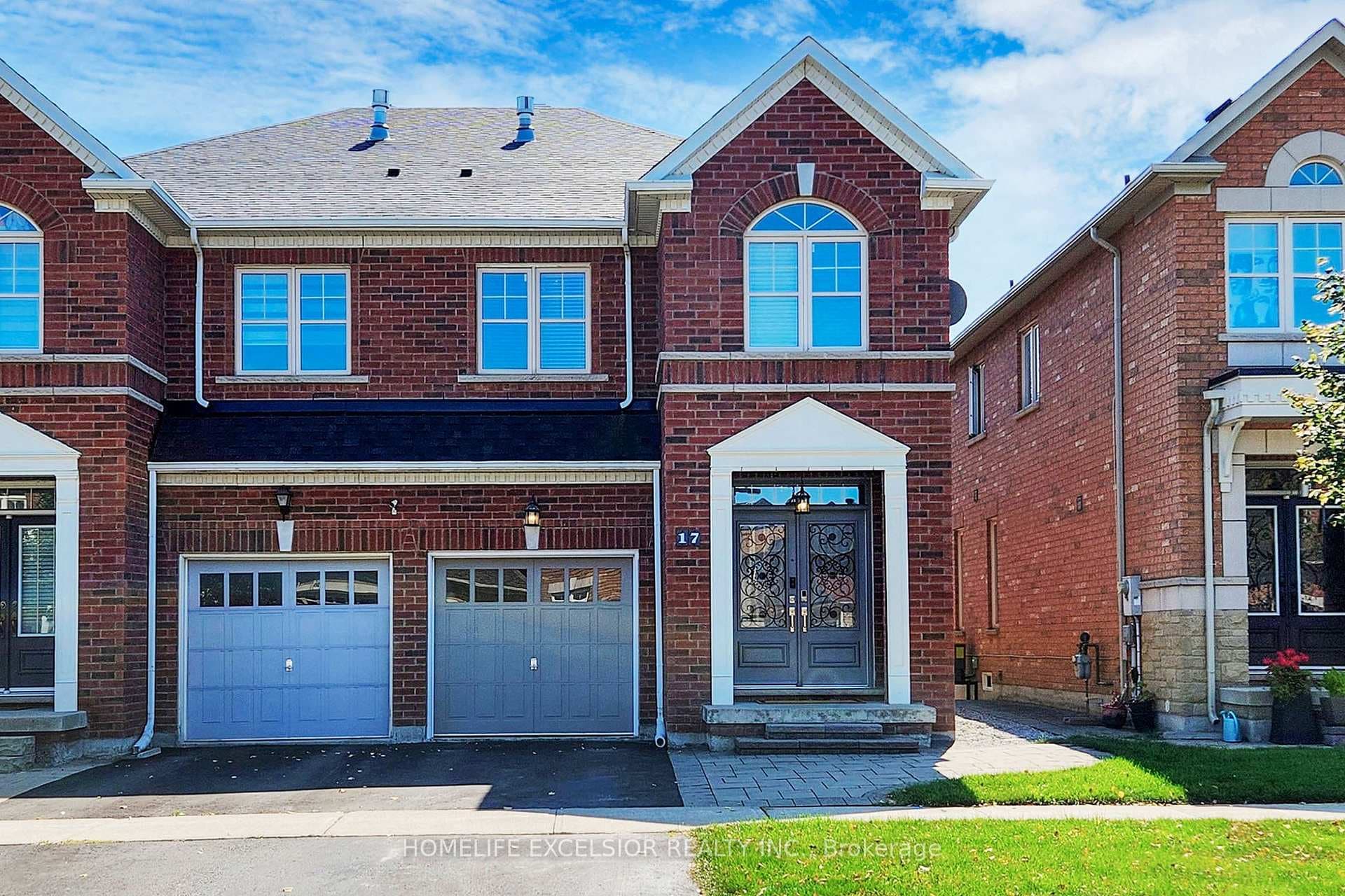 17 Princess Diana Drive photo 1