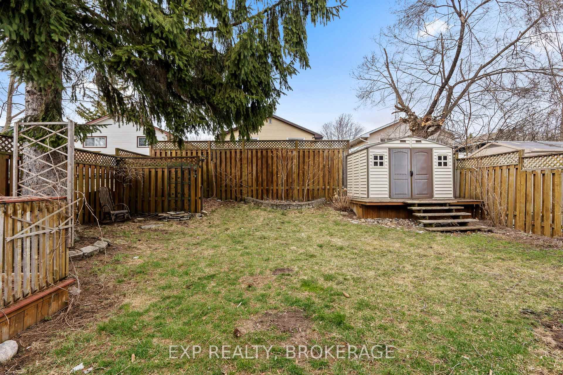 60 GUTHRIE Drive photo 31