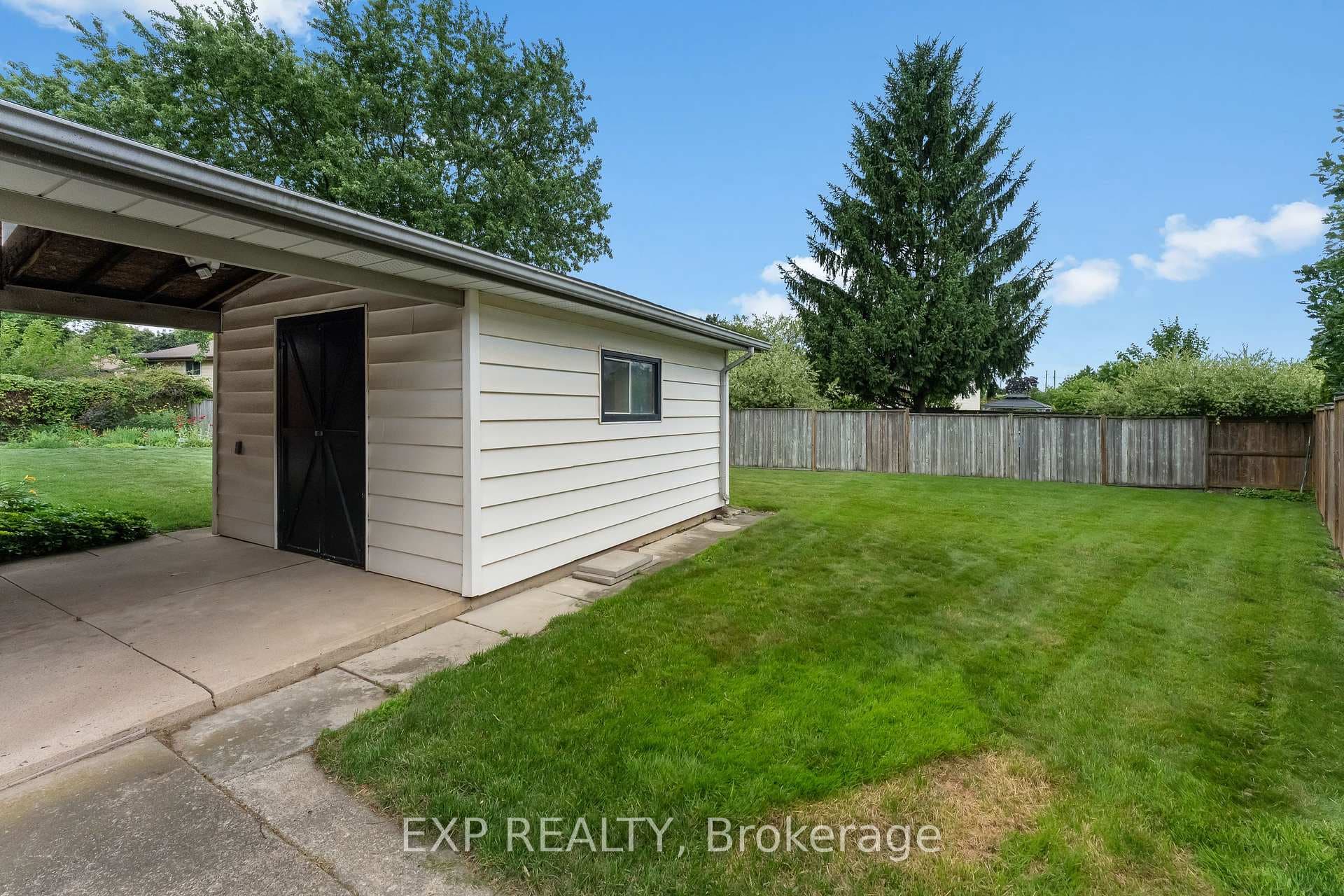 3776 Panama Court photo 34