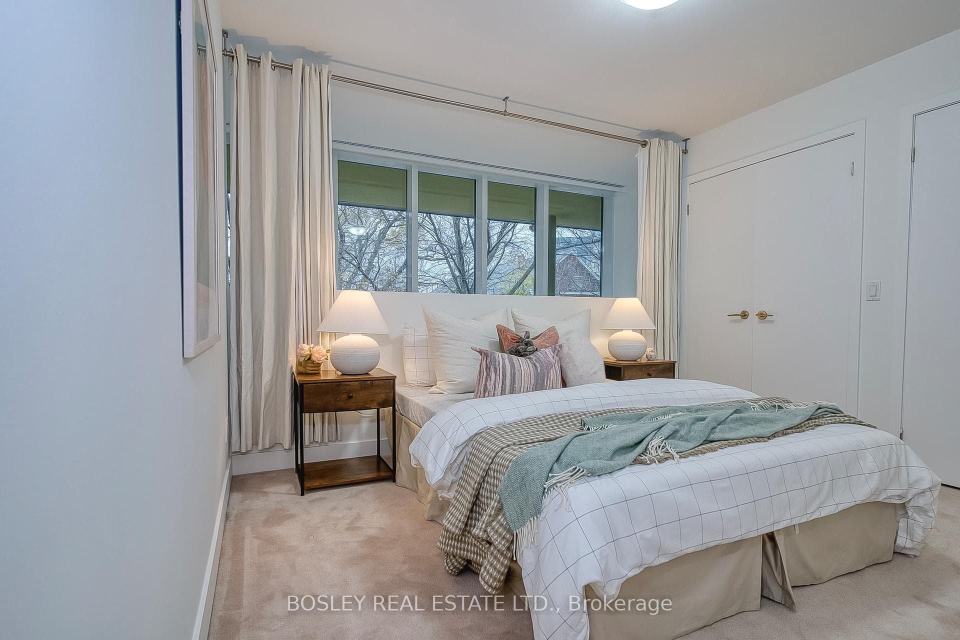 25 Ritchie Avenue Unit 106 photo 23