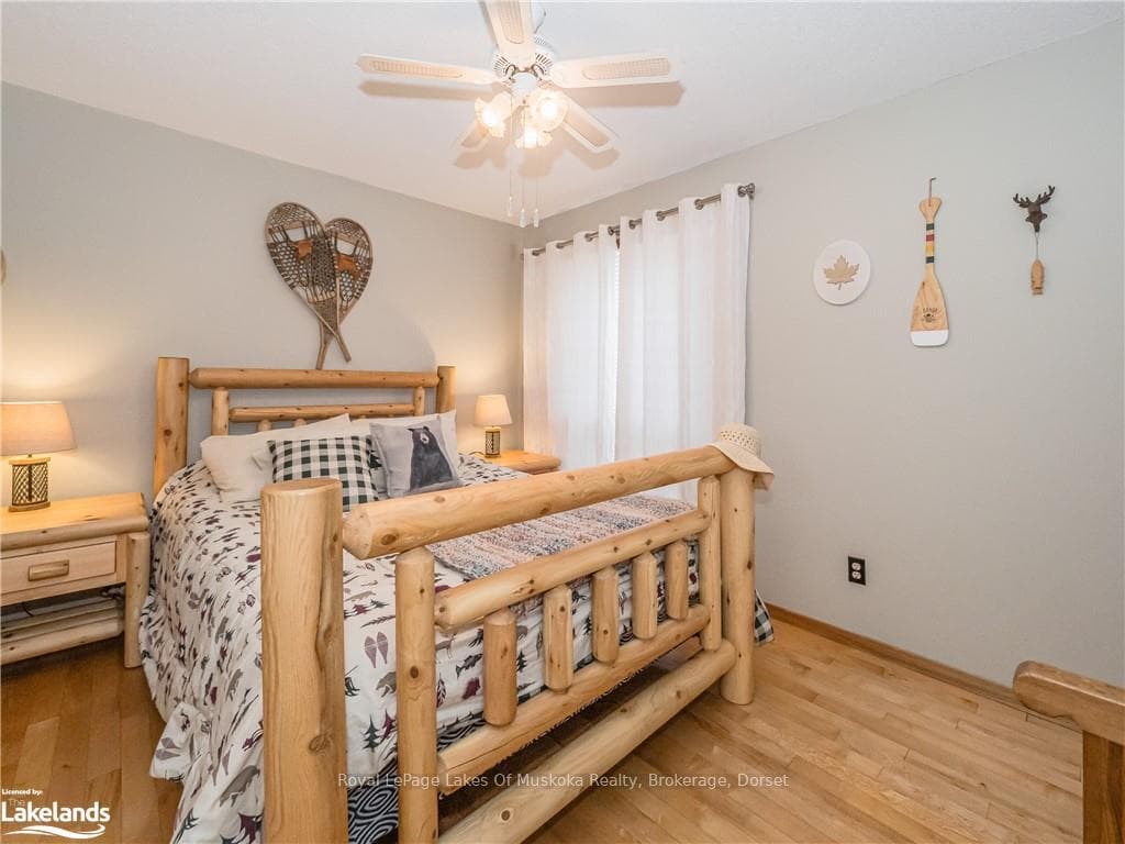 1094 CRUMBY LAKE Drive photo 10