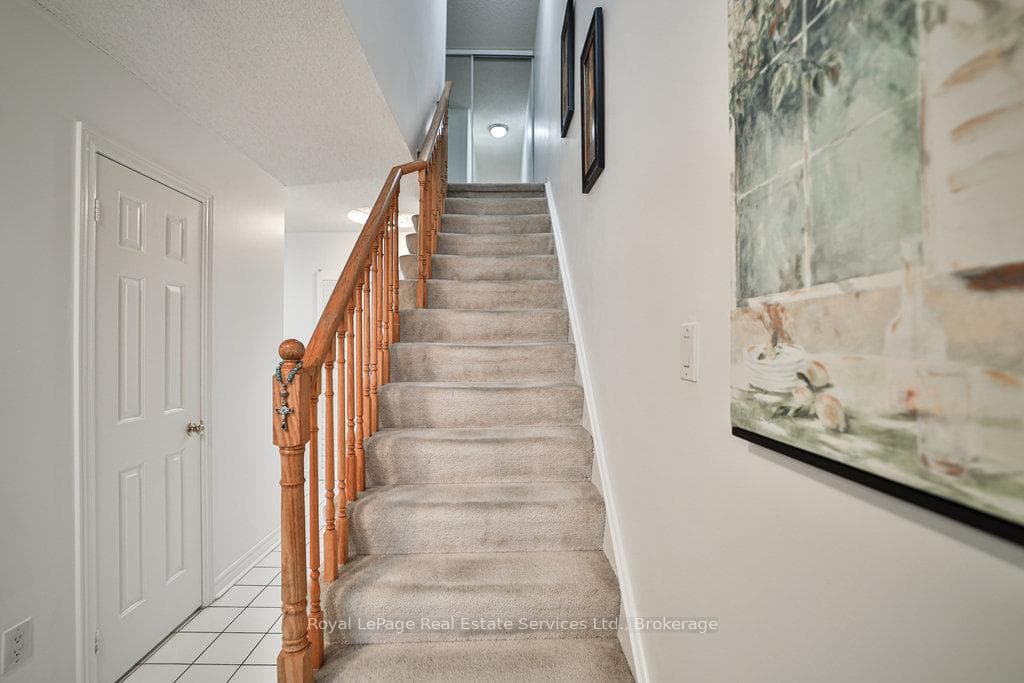 1387 Stonecutter Drive photo 17