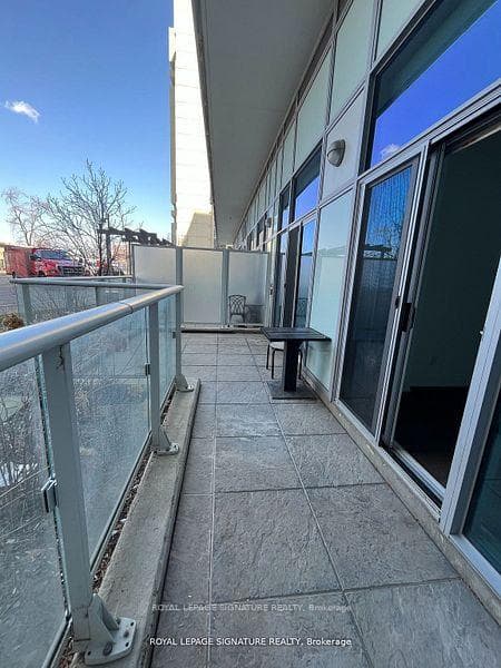 55 Speers Road Unit 105 photo 11