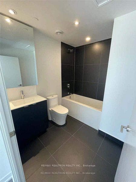 20 Edward Street Unit 2106 photo 10
