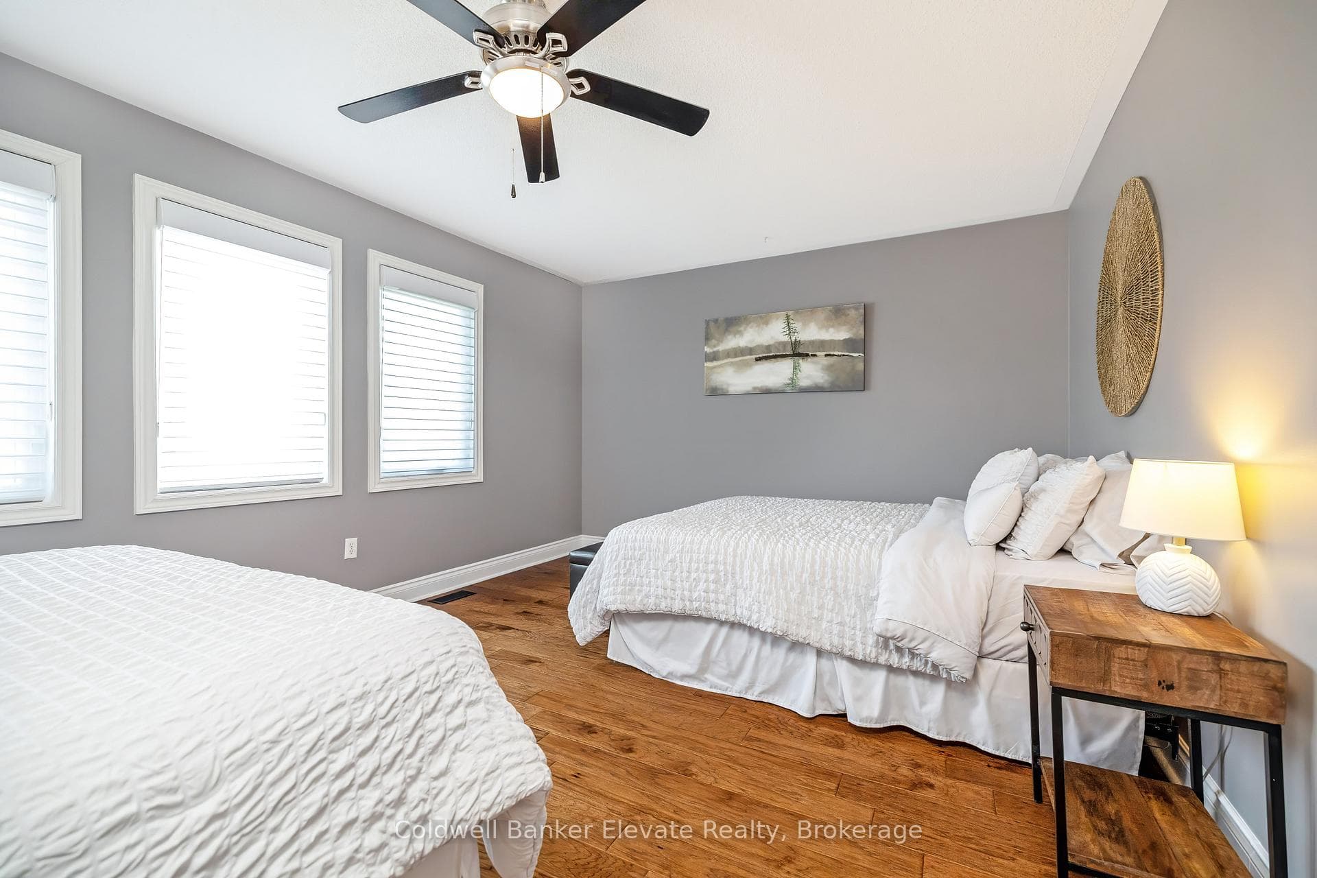 52 Curry Crescent photo 36
