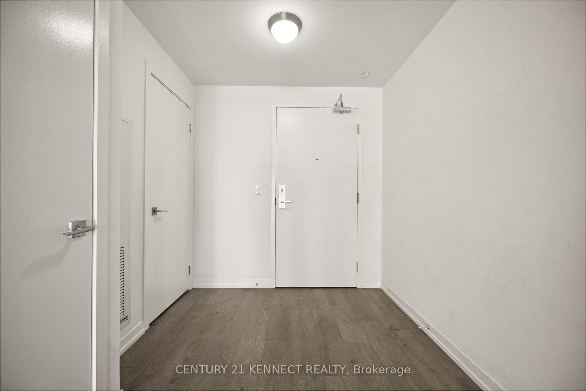 49 East Liberty Street Unit 1705 photo 6