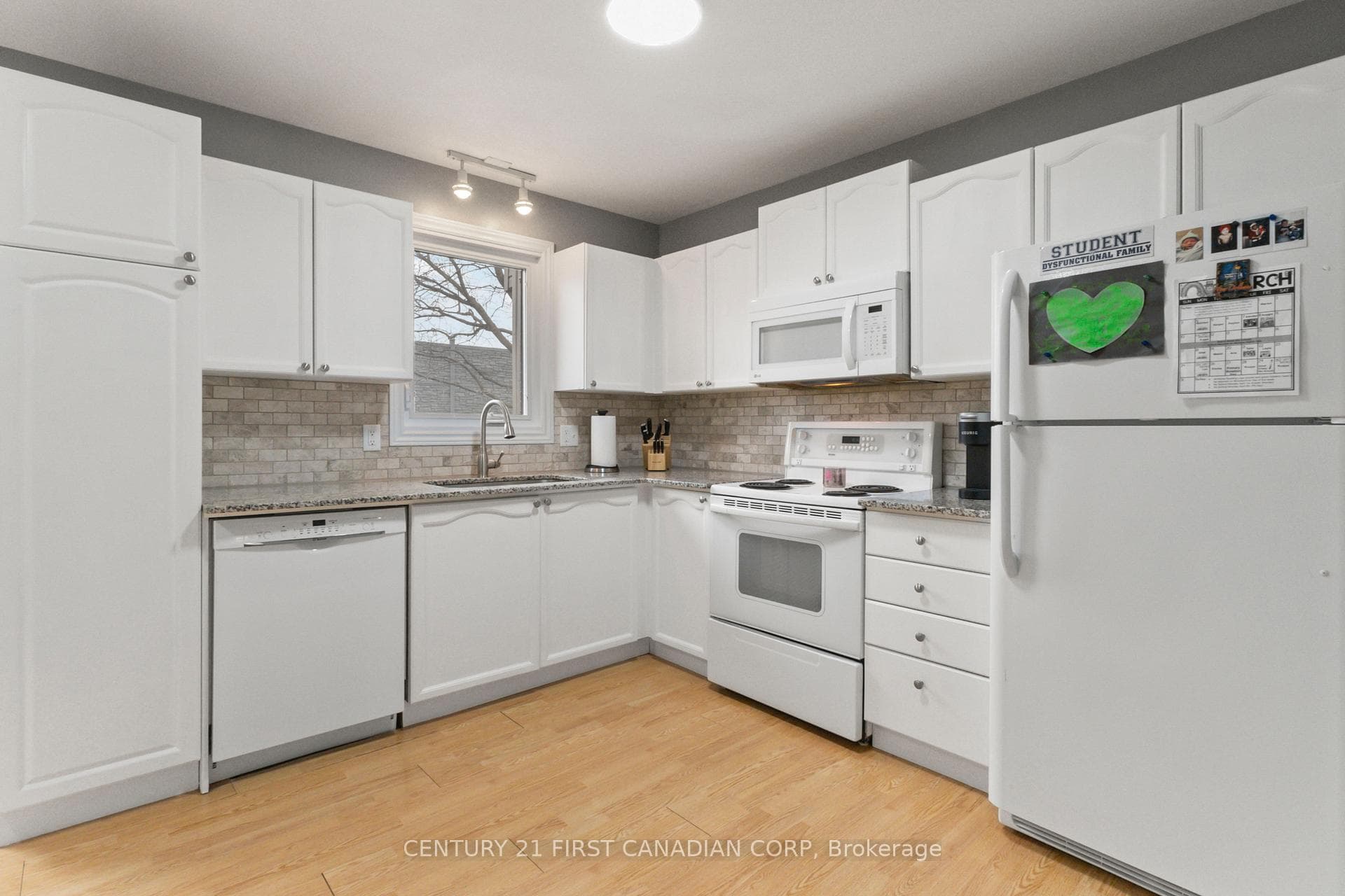 151 Martinet Avenue Unit 12 photo 12
