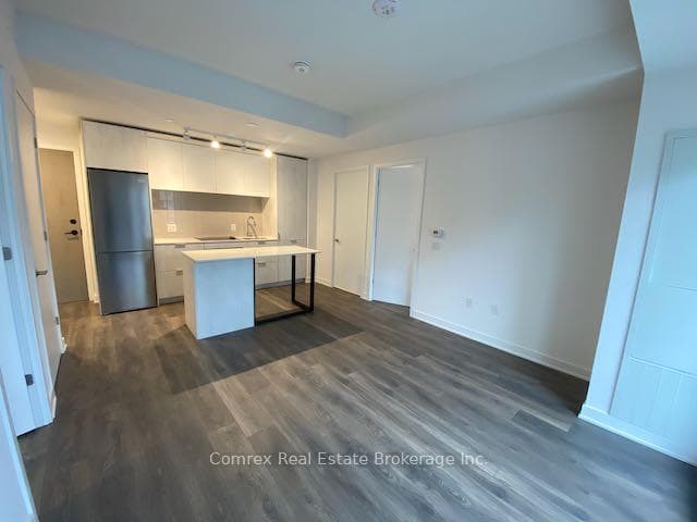 130 River Street Unit 1004 photo 3