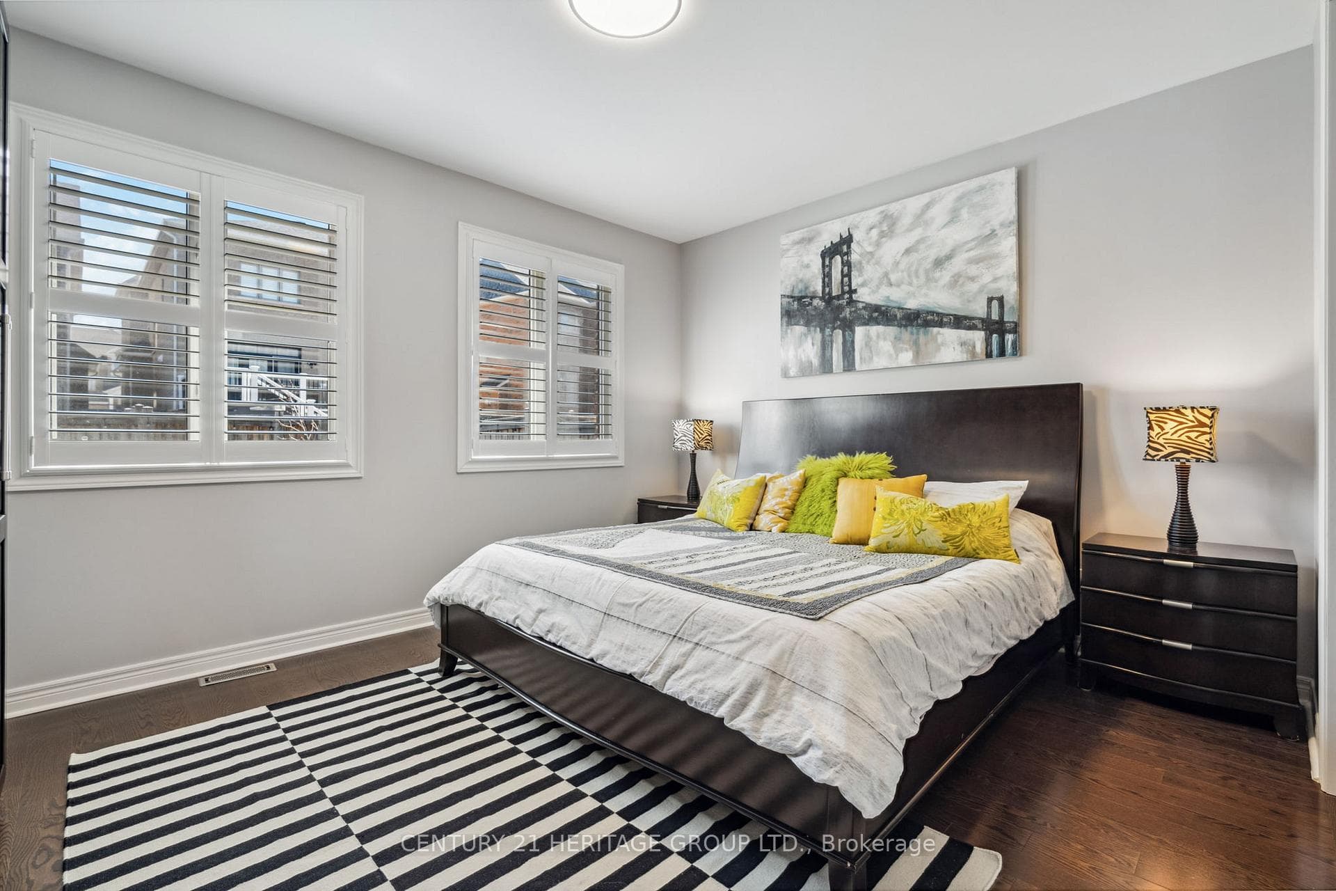 70 Peter Miller Street photo 13