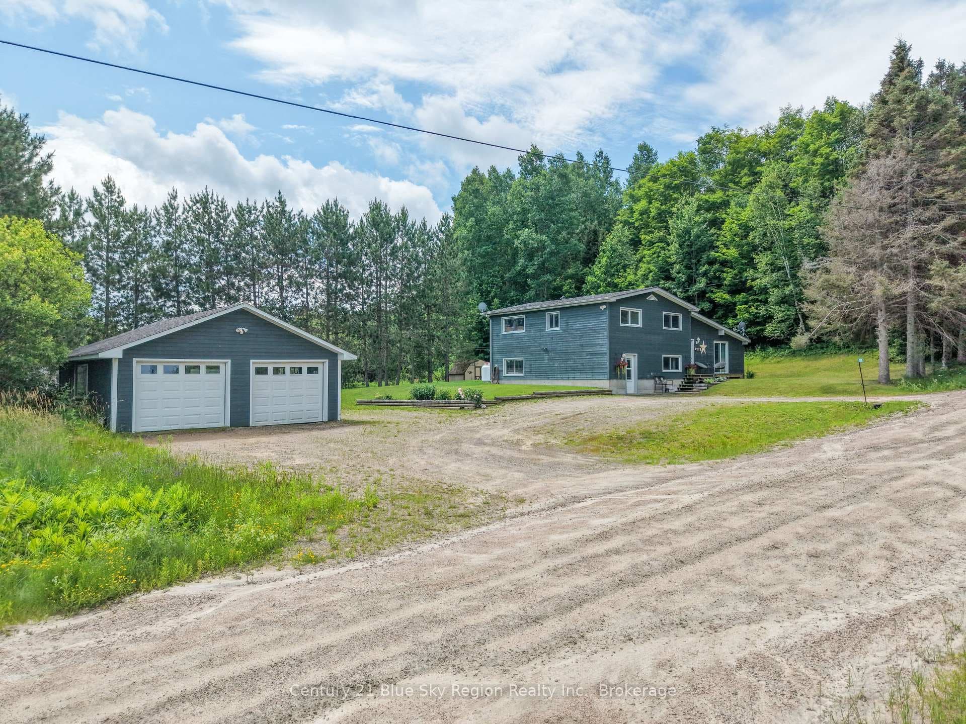 128 Hurtubise Road photo 3