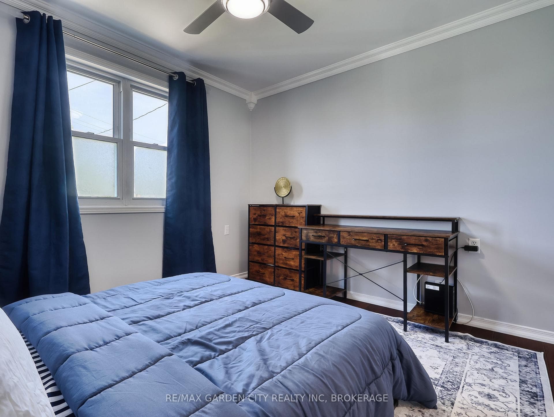84 Lincoln Avenue photo 13