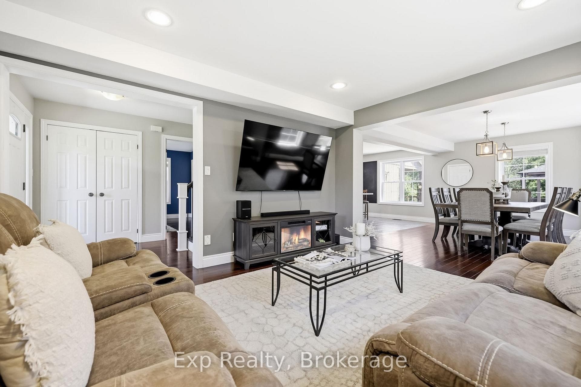 897 Dingman Road photo 8