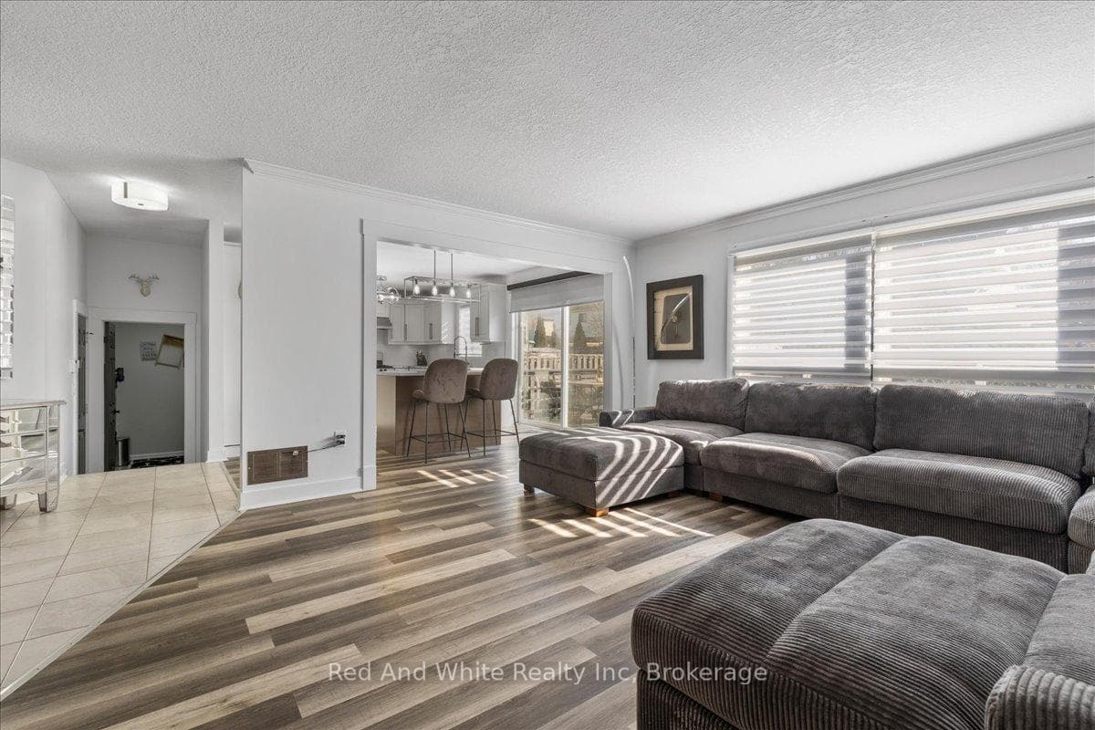 21 Draper Street photo 12