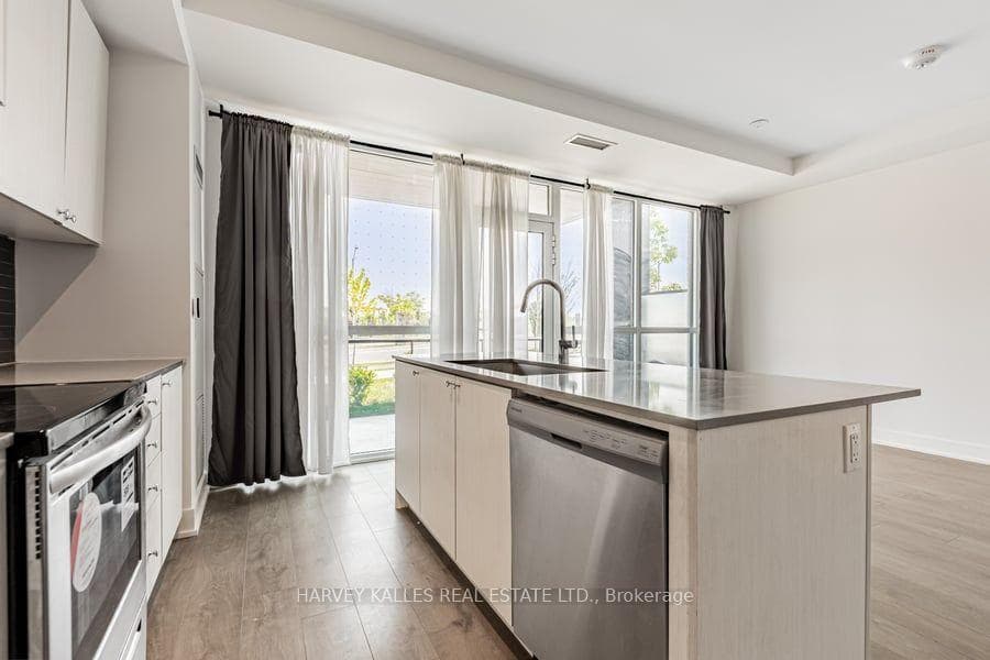 60 George Butchart Drive Unit 4 photo 4