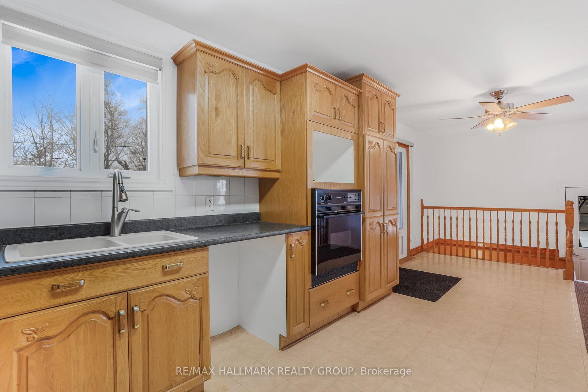 80 Cadieux Street photo 12